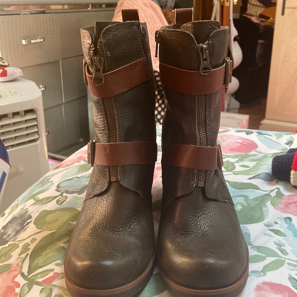 Ladies ankle boots